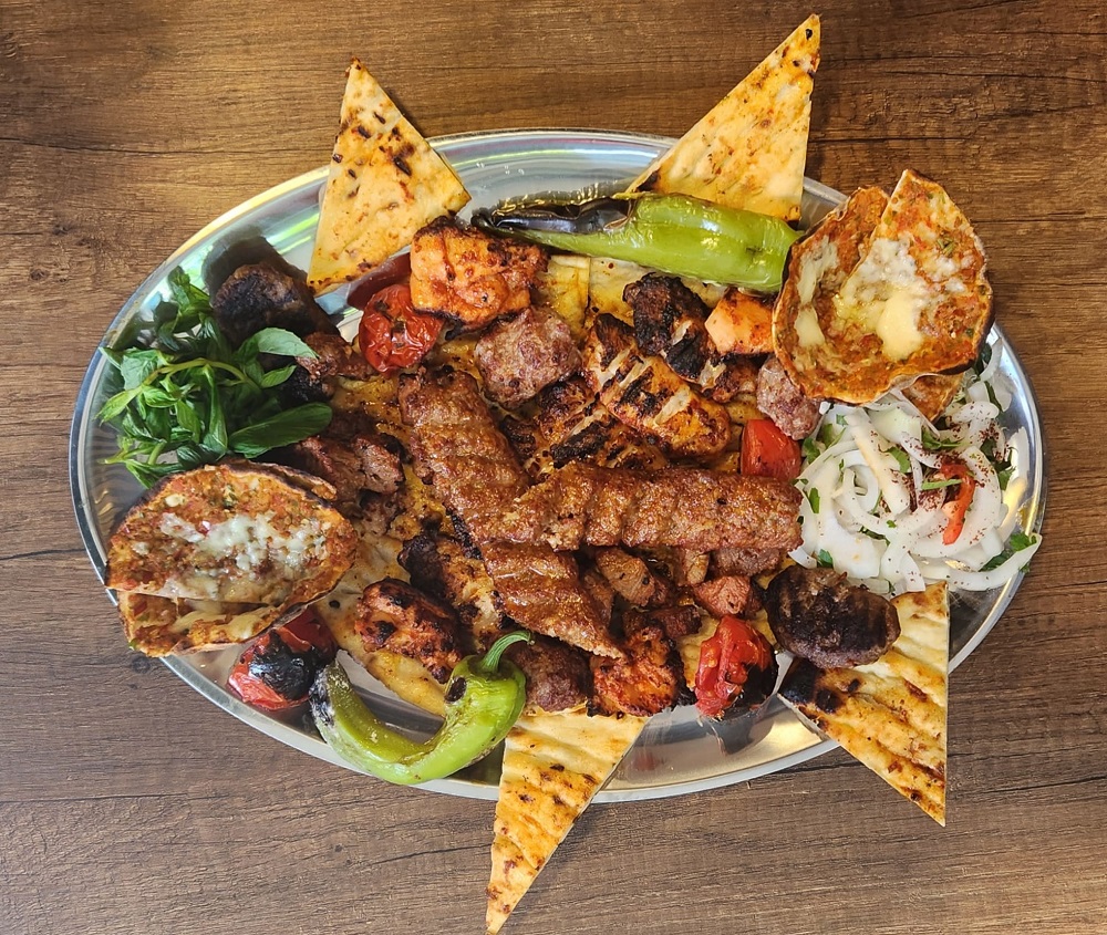 Karışık Kebap — Grand Vadi Beylikdüzü